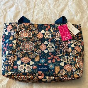 Vera Bradley durable tote